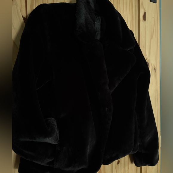 Dynamite Faux Fur Cropped Jacket XS Black Plush Coat - Picture 2 of 5